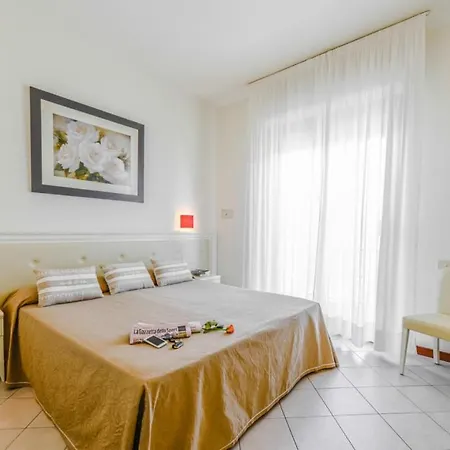 Athena Hotel