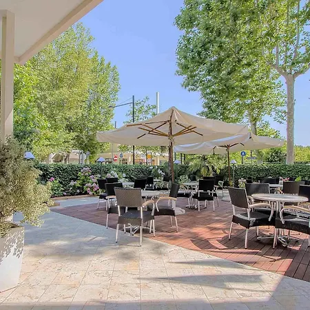 Athena 3* Cervia