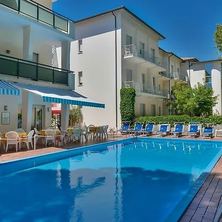 Hotel Athena
