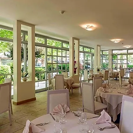Athena Hotel