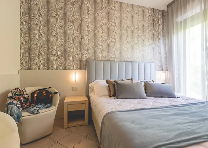 Athena 3* Cervia