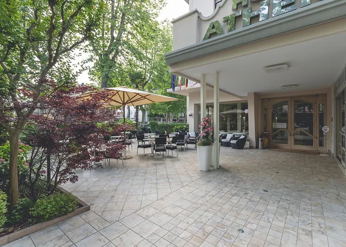 Athena מלון קרביה