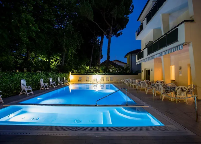 호텔 Athena 체르비아