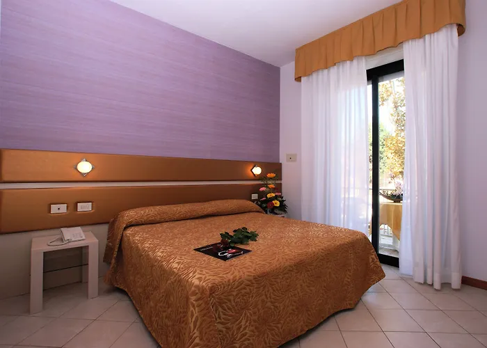 Athena מלון קרביה