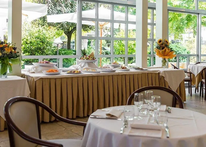 호텔 Athena 체르비아