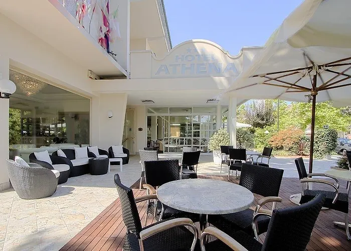 Athena 3* קרביה